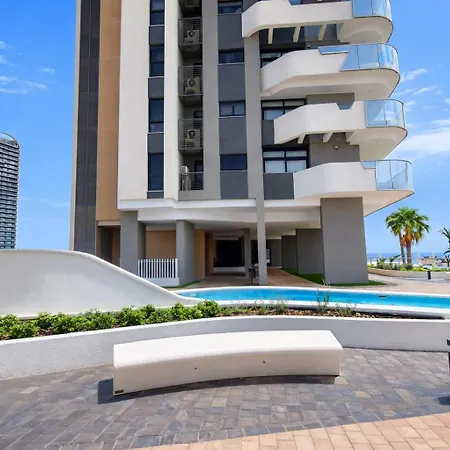 Sunset Cliffs 3 Bedrooms *