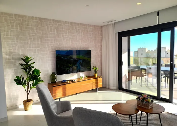 Апартаменты Sunset Cliffs 3 Bedrooms *