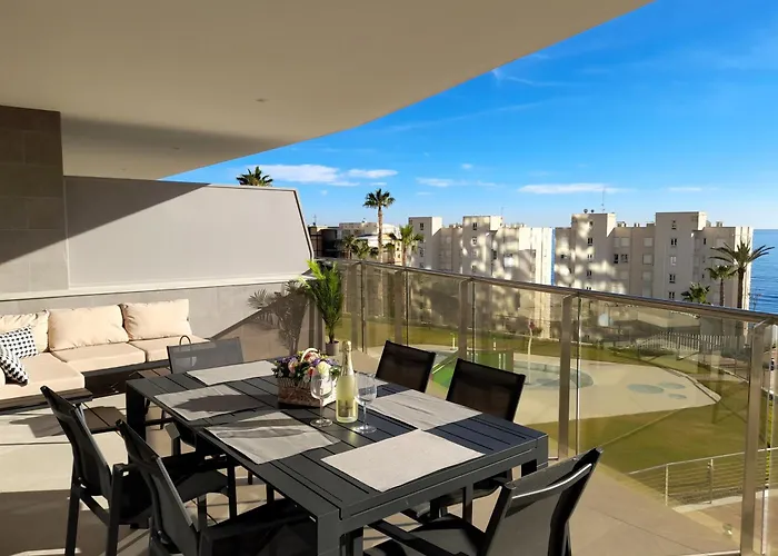 Sunset Cliffs 3 Bedrooms *