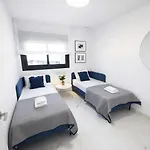 Sunset Cliffs 3 Bedrooms アパート